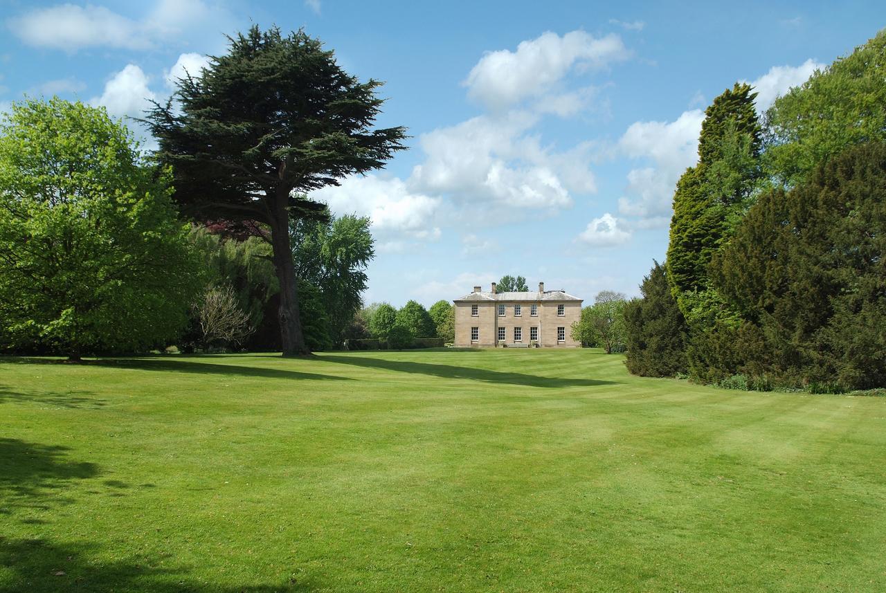 Saltmarshe Hall Exterior foto